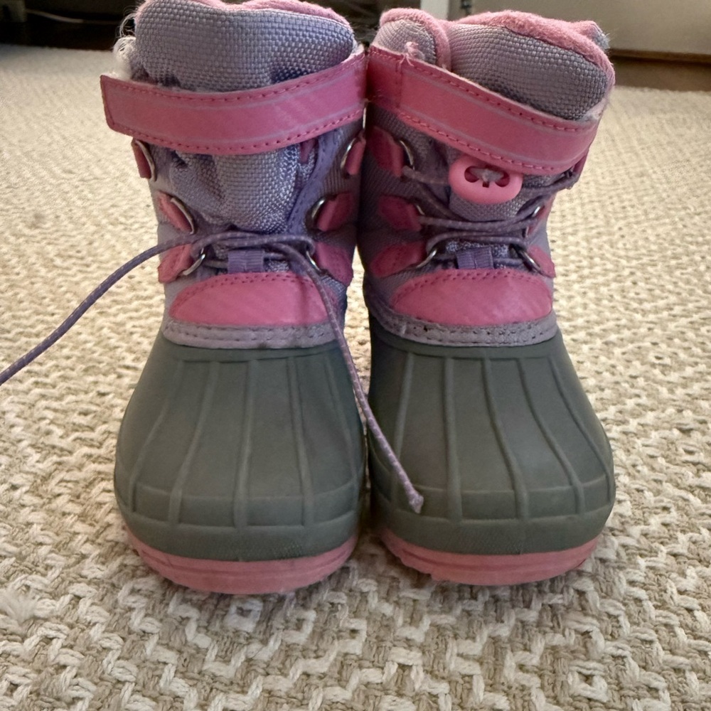 Wonder Nation Snow Boots size 9